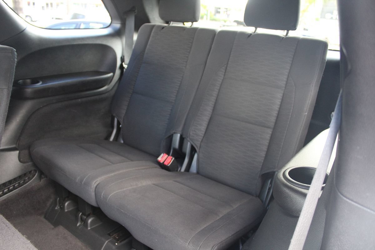 Used 2018 Dodge Durango SXT w/ 3rd Row Seating Group AWD/4WD image 19