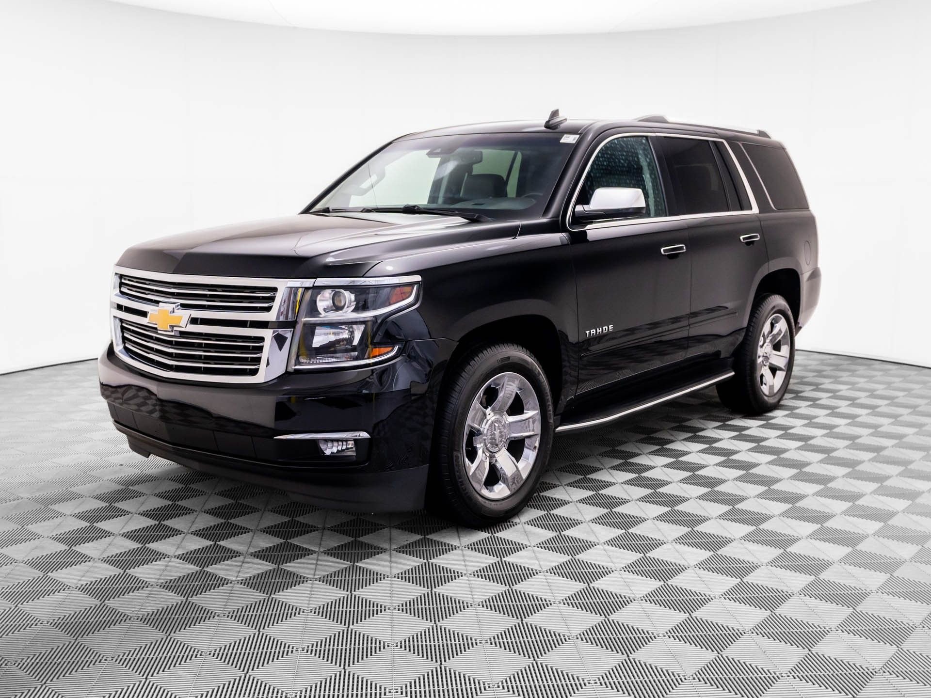 Used 2019 Chevrolet Tahoe Premier AWD/4WD image 1