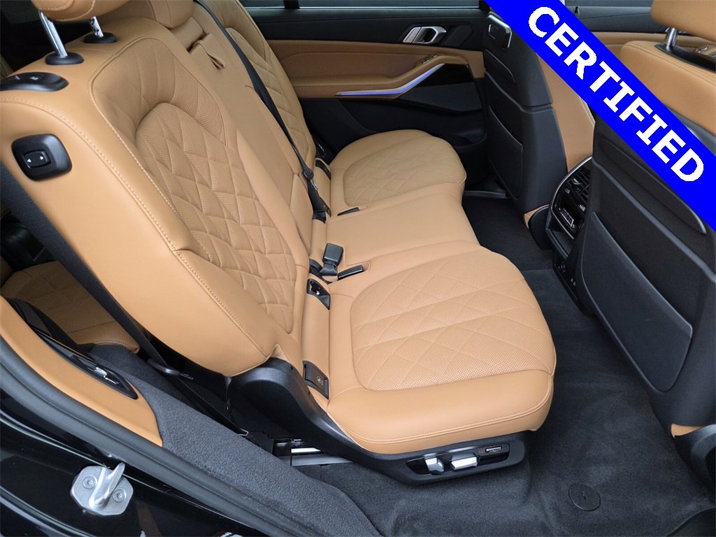Used 2024 BMW X7 xDrive40i image 28