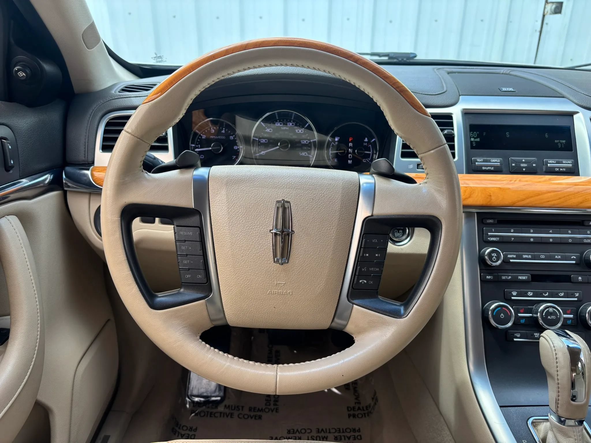 Used 2011 Lincoln MKS FWD image 24