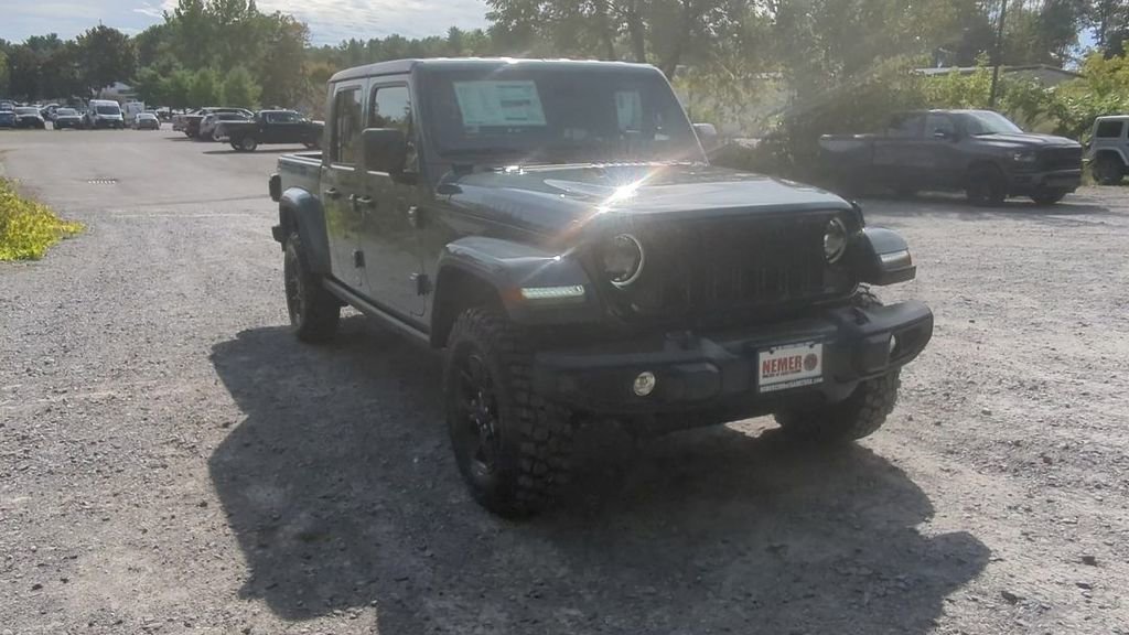 New 2025 Jeep Gladiator Willys image 6