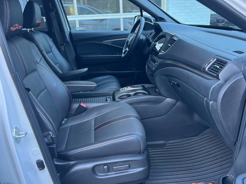 Used 2022 Honda Passport TrailSport image 10