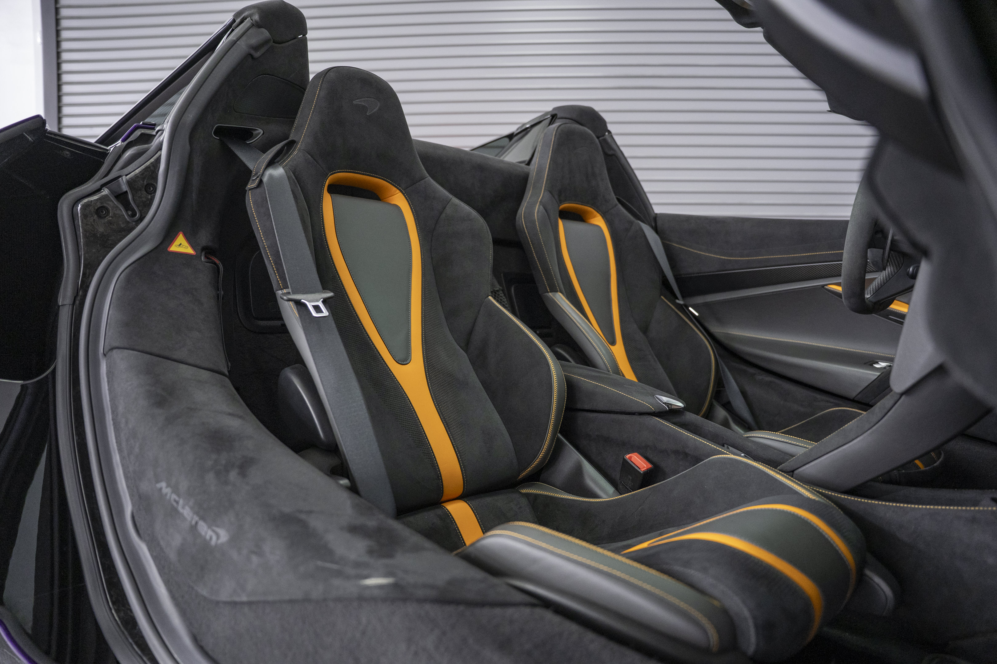 Used 2022 McLaren 720S Spider RWD image 40