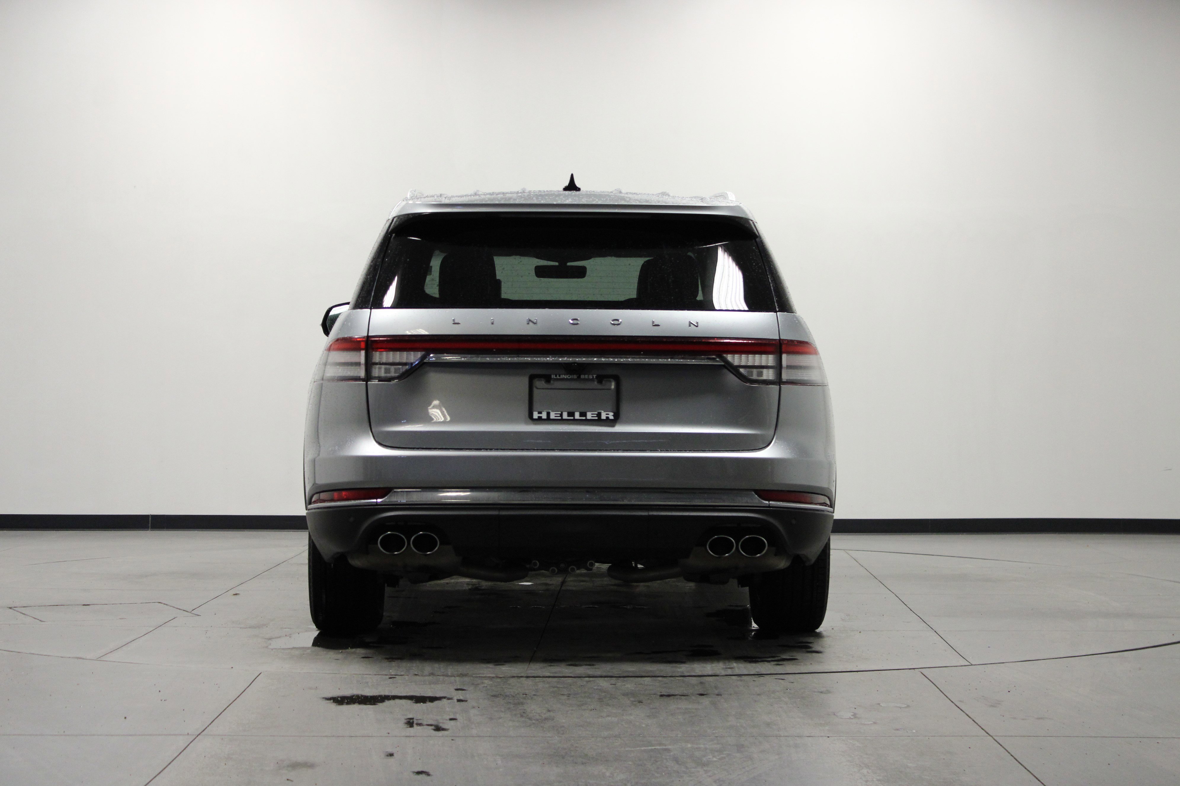 Used 2022 Lincoln Aviator Reserve w/ Equipment Group 201A image 5