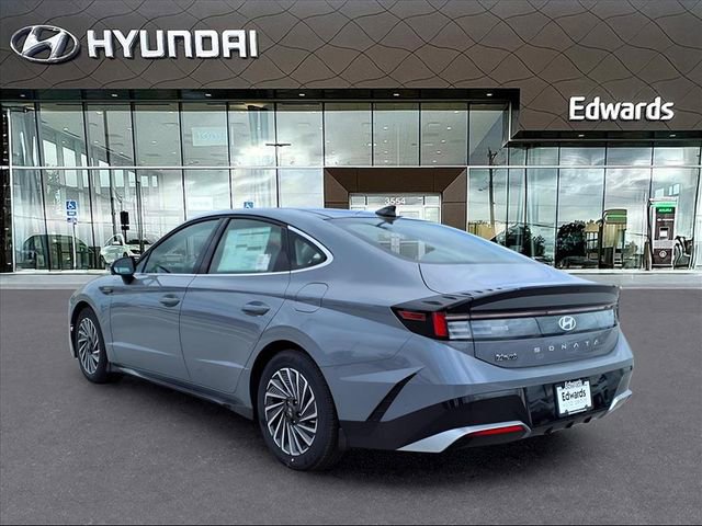 New 2025 Hyundai Sonata Limited image 5