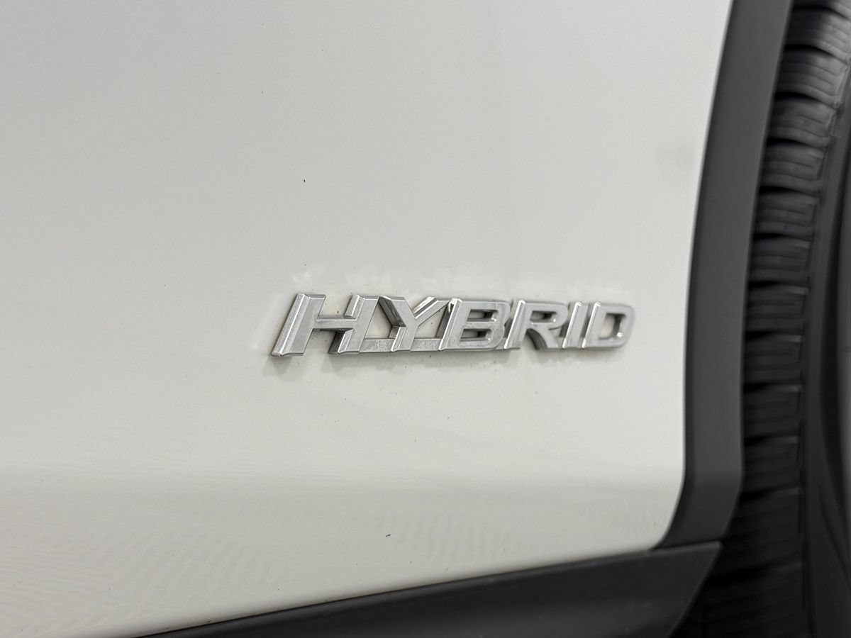 Used 2022 Lexus RX 450hL Luxury w/ Cold Area Package (CT) AWD/4WD image 9