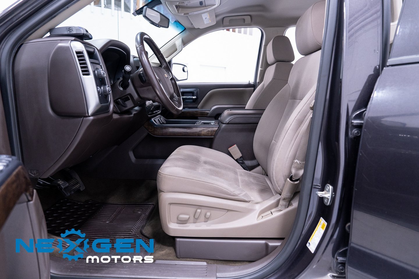 Used 2014 Chevrolet Silverado 1500 LT w/ LT Convenience Package image 21