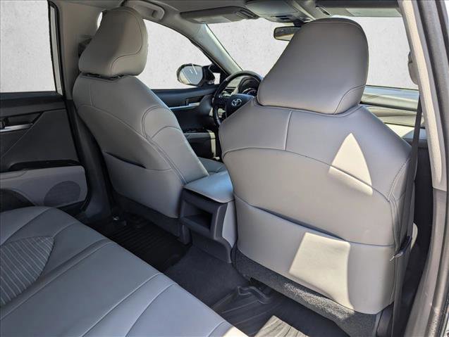 Used 2020 Toyota Camry SE FWD image 28