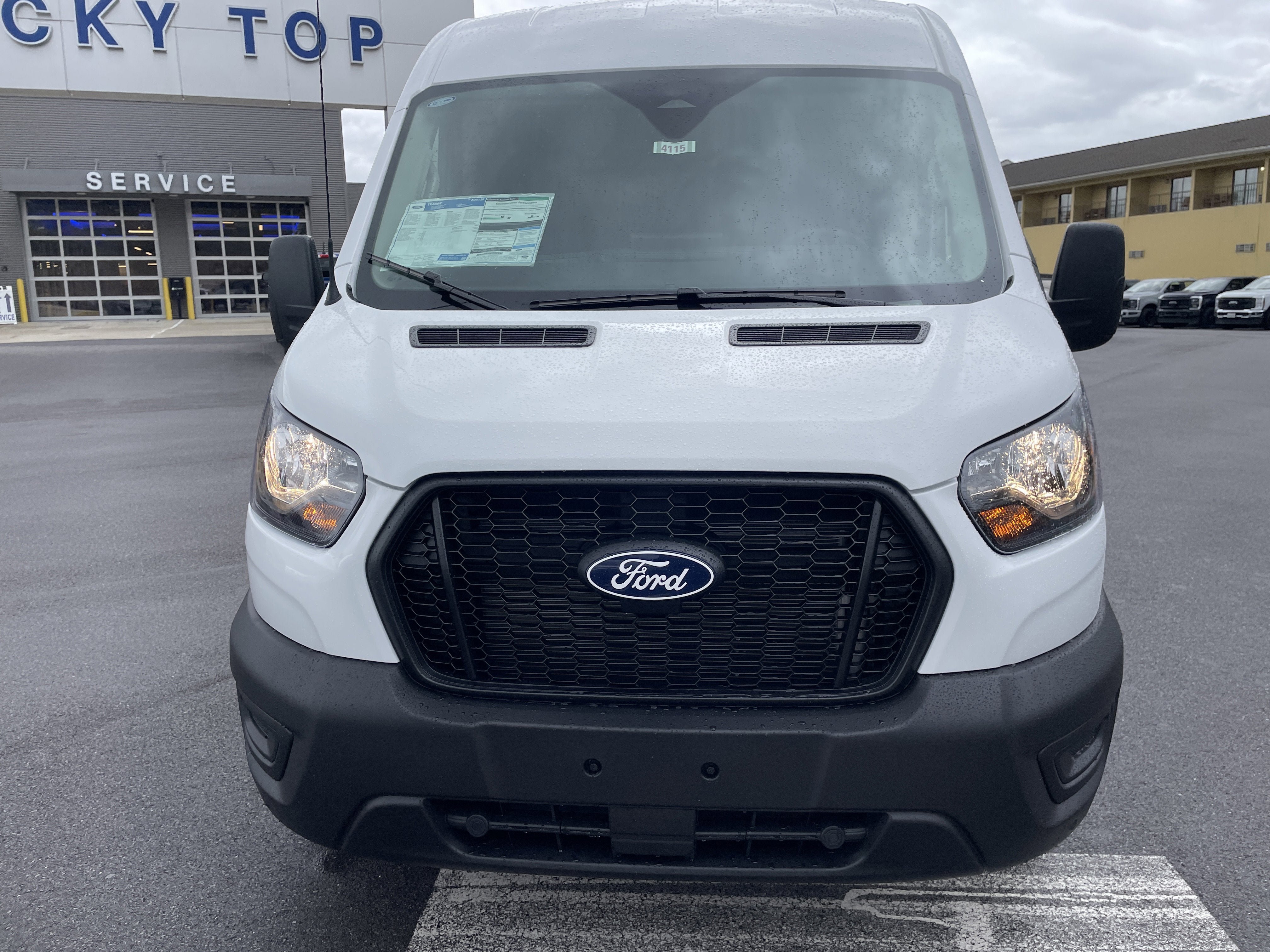 New 2026 Ford Transit 250 148 Medium Roof RWD image 2