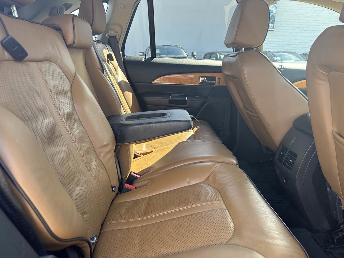 Used 2014 Lincoln MKX w/ Equipment Group 101A image 7