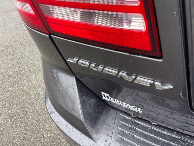 Used 2016 Dodge Journey SE w/ Flexible Seating Group FWD image 9