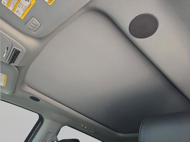 Used 2026 Ford F250 Lariat w/ Lariat Ultimate Package image 16