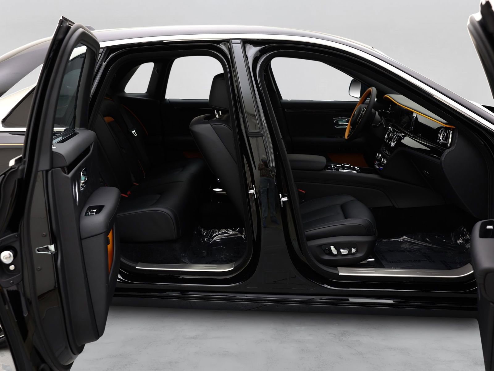 New 2027 Rolls-Royce Ghost AWD/4WD image 9