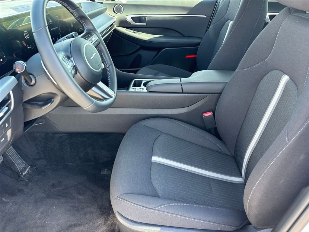 New 2026 Hyundai Sonata SEL FWD image 12