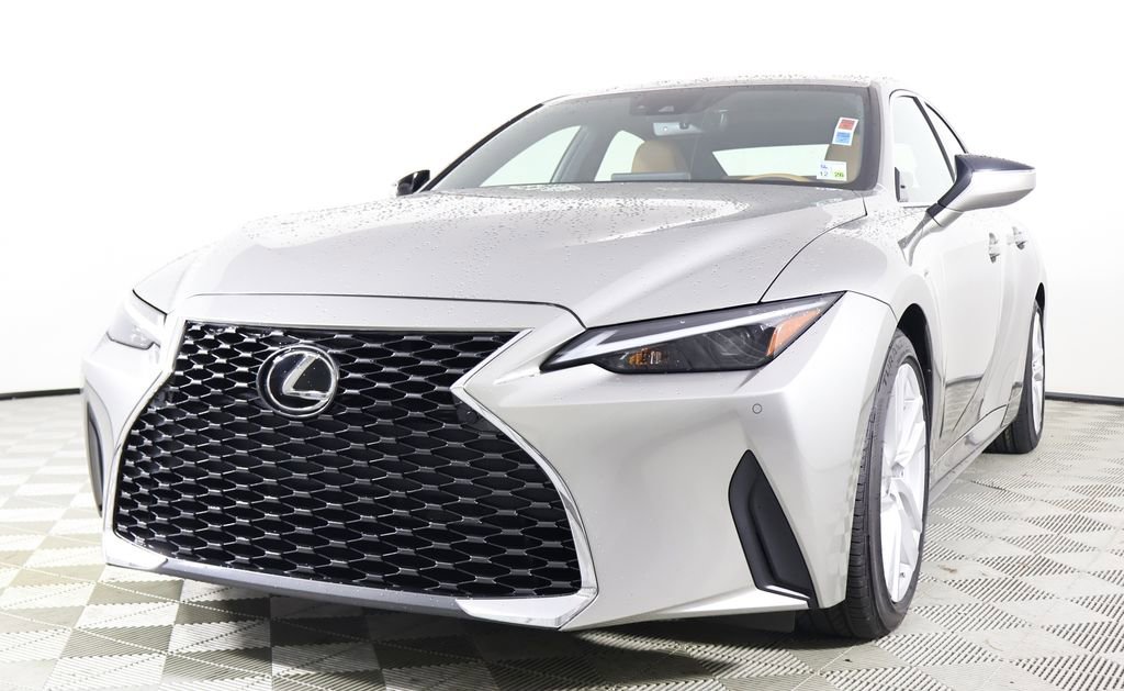 Used 2023 Lexus IS 300 w/ Comfort Package image 2