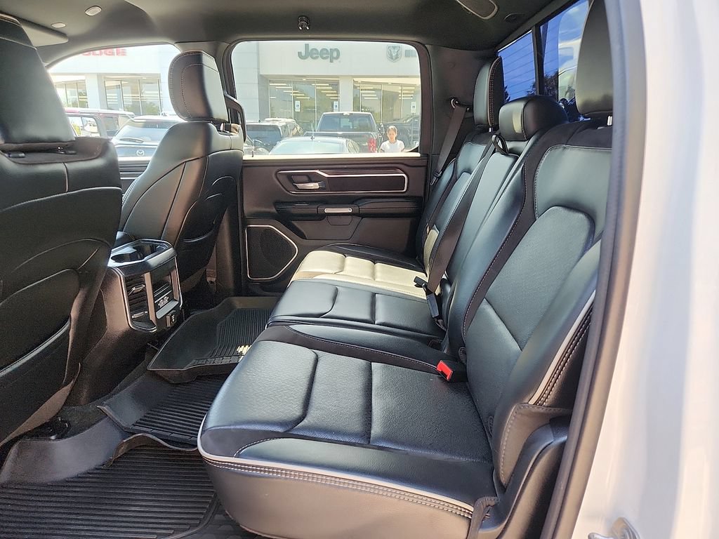 Used 2023 RAM 1500 Laramie AWD/4WD image 10