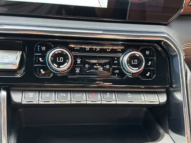 Used 2025 GMC Sierra 2500 Denali Ultimate image 27