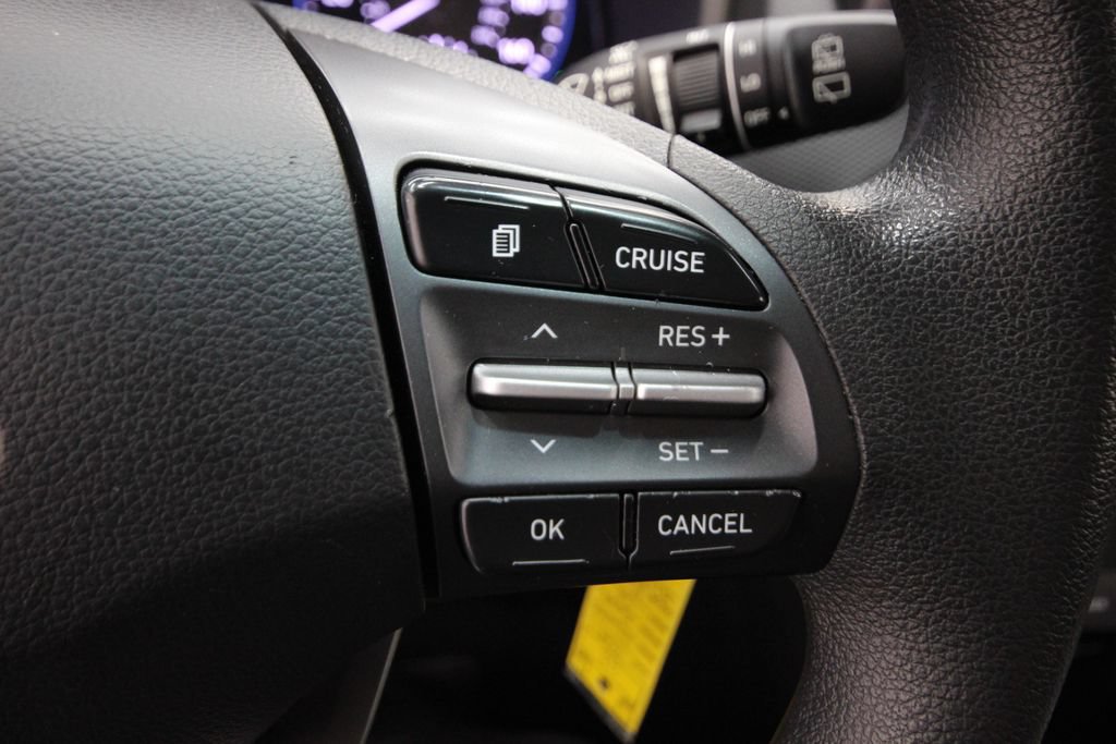 Used 2019 Hyundai Kona SE AWD/4WD image 18