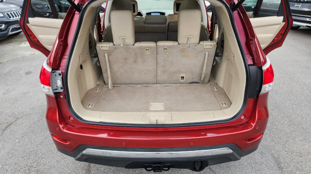Used 2013 Nissan Pathfinder Platinum w/ Platinum Premium Pkg image 38