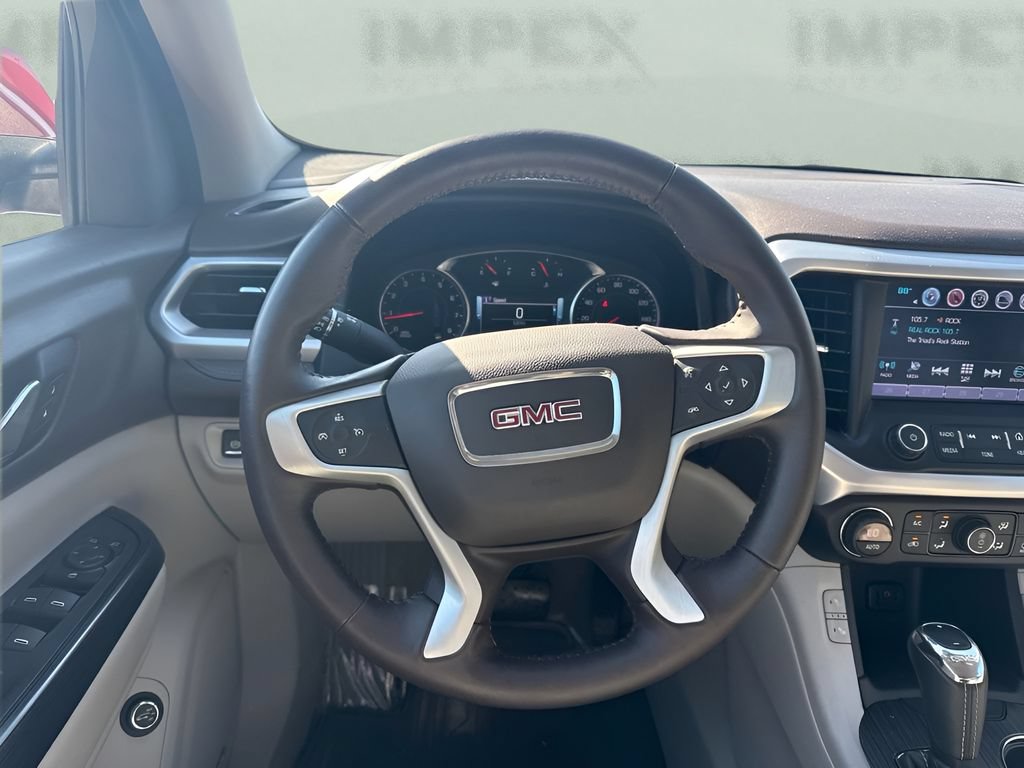 Used 2017 GMC Acadia SLT AWD/4WD image 17