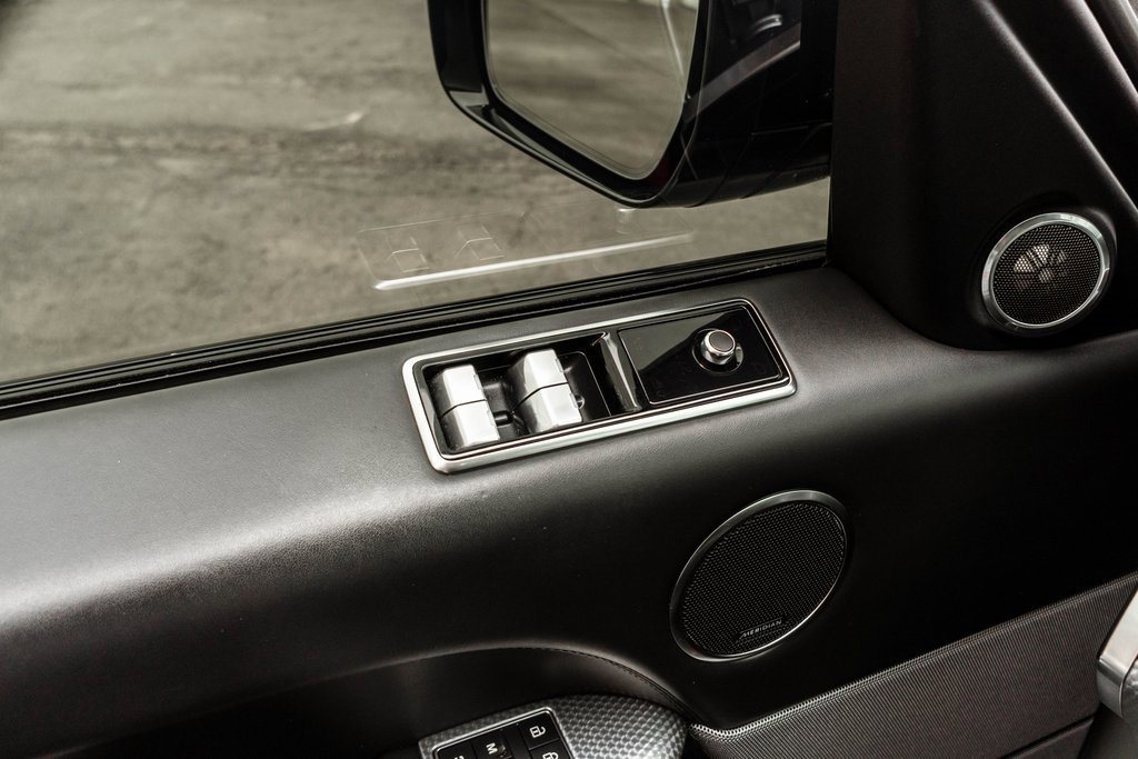 Used 2021 Land Rover Range Rover Sport HSE Dynamic image 18