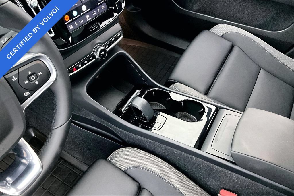 Certified 2023 Volvo C40 Recharge Core w/ Protection Package Premier AWD/4WD image 16