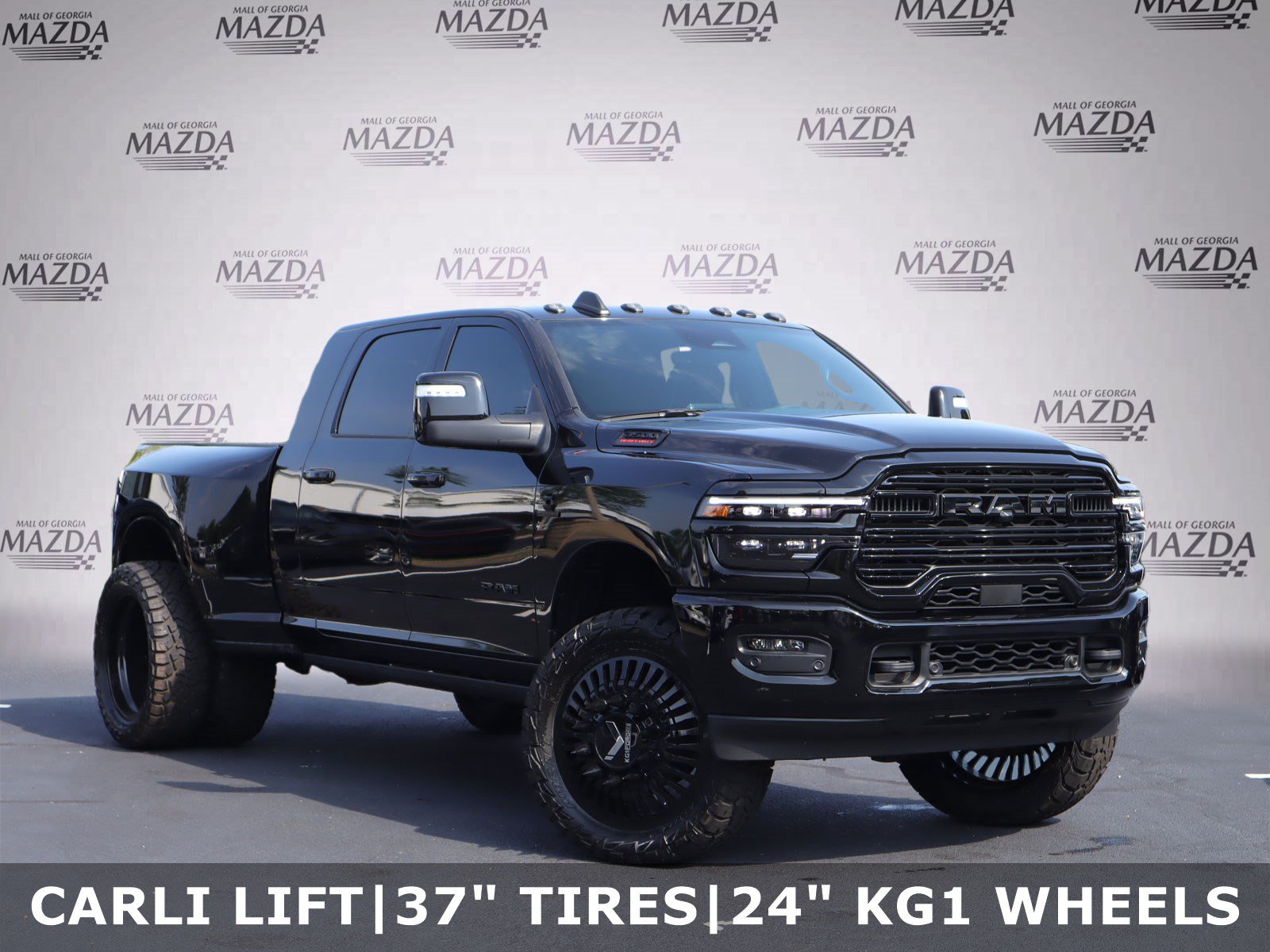 Used 2026 RAM 3500 Laramie AWD/4WD image 2