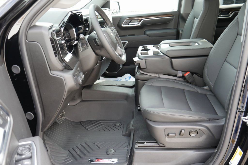 New 2026 Chevrolet Silverado 1500 LT w/ Z71 Off-Road Package image 8