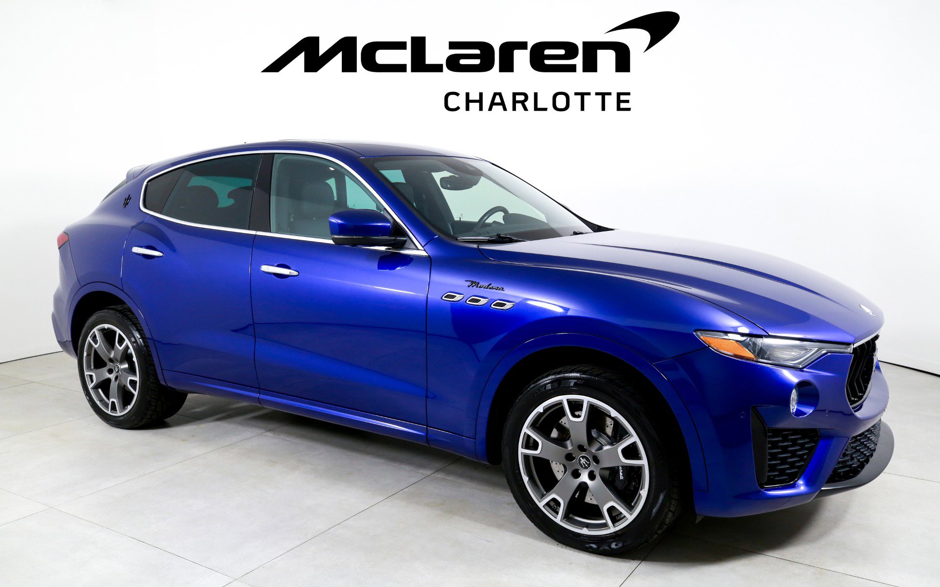 Used 2023 Maserati Levante Modena image 2