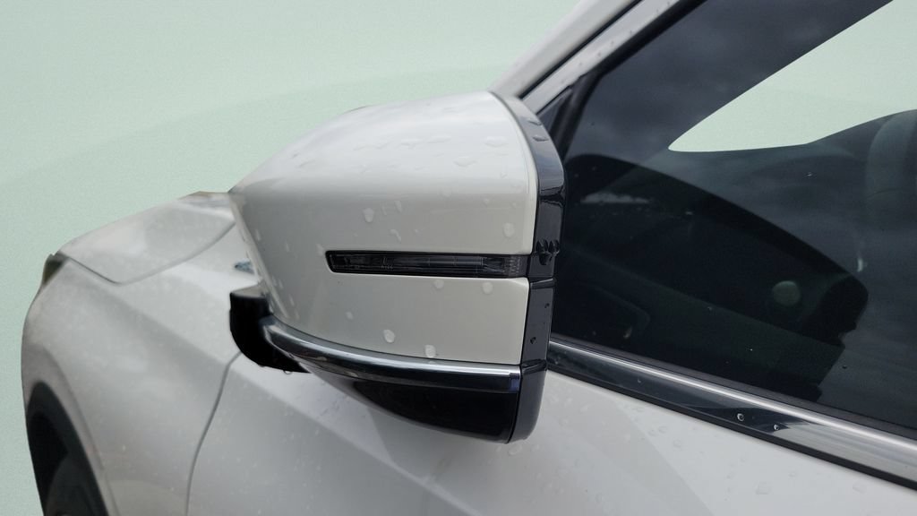 Used 2023 Acura MDX FWD w/ Technology Package image 5