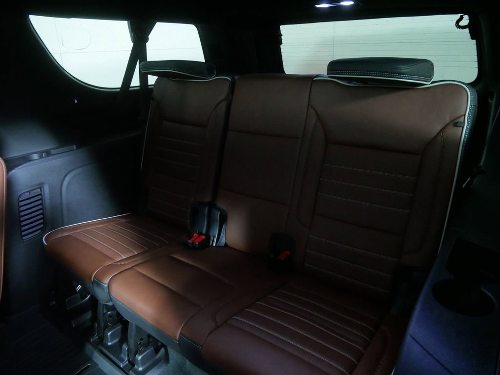 Used 2024 GMC Yukon XL Denali Ultimate image 20