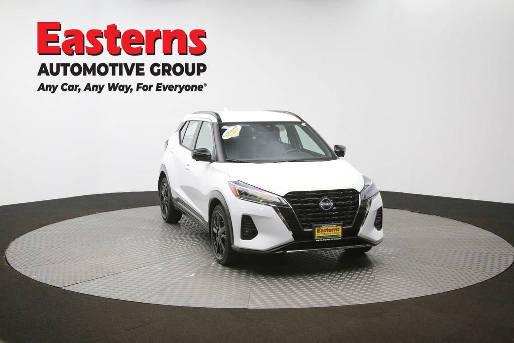 Used 2023 Nissan Kicks SR w/ SR Premium Package image 52