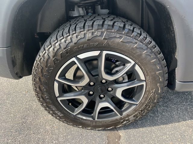 Used 2024 Jeep Compass Trailhawk image 14