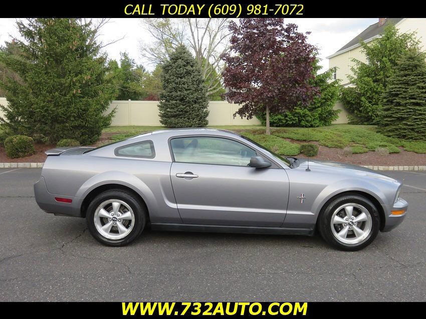 Used 2007 Ford Mustang Premium RWD image 4