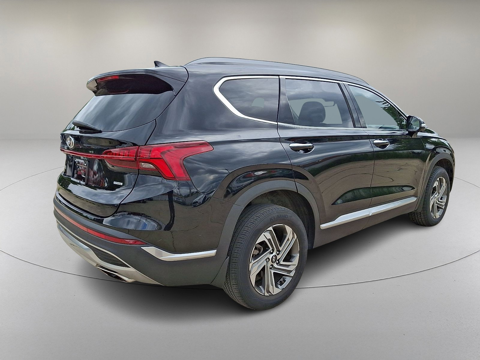 Certified 2023 Hyundai Santa Fe SEL w/ Premium Package AWD/4WD image 11