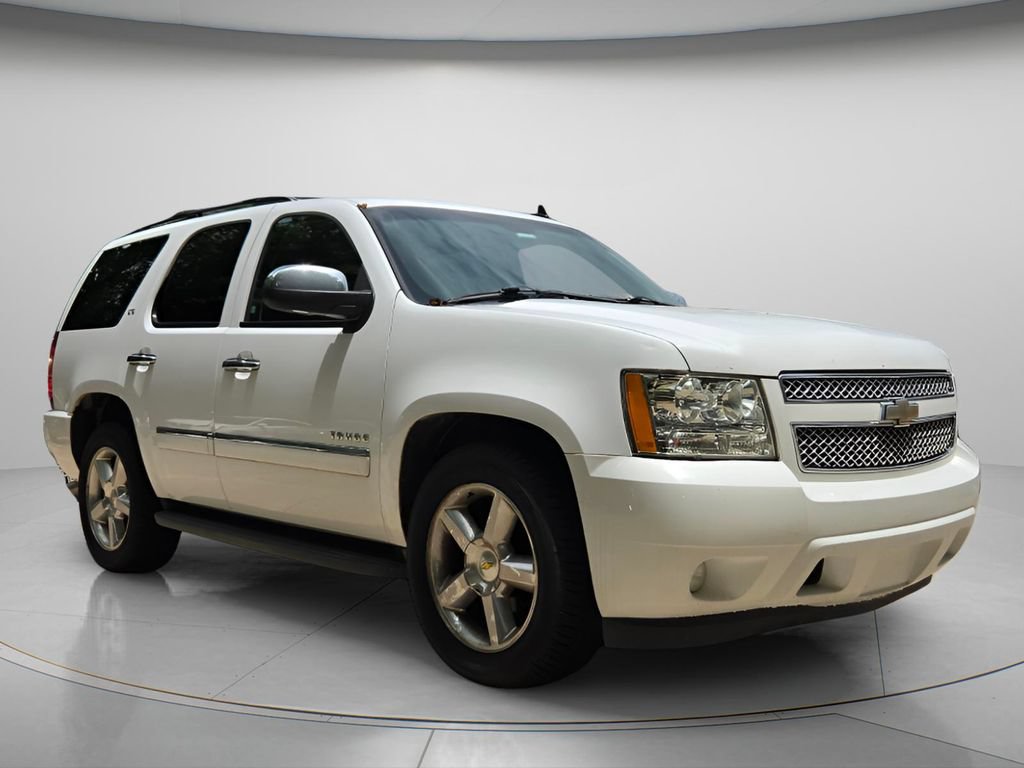 Used 2011 Chevrolet Tahoe LTZ RWD image 5