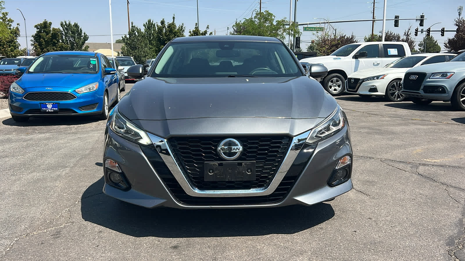 Used 2020 Nissan Altima 2.5 SV AWD/4WD image 2
