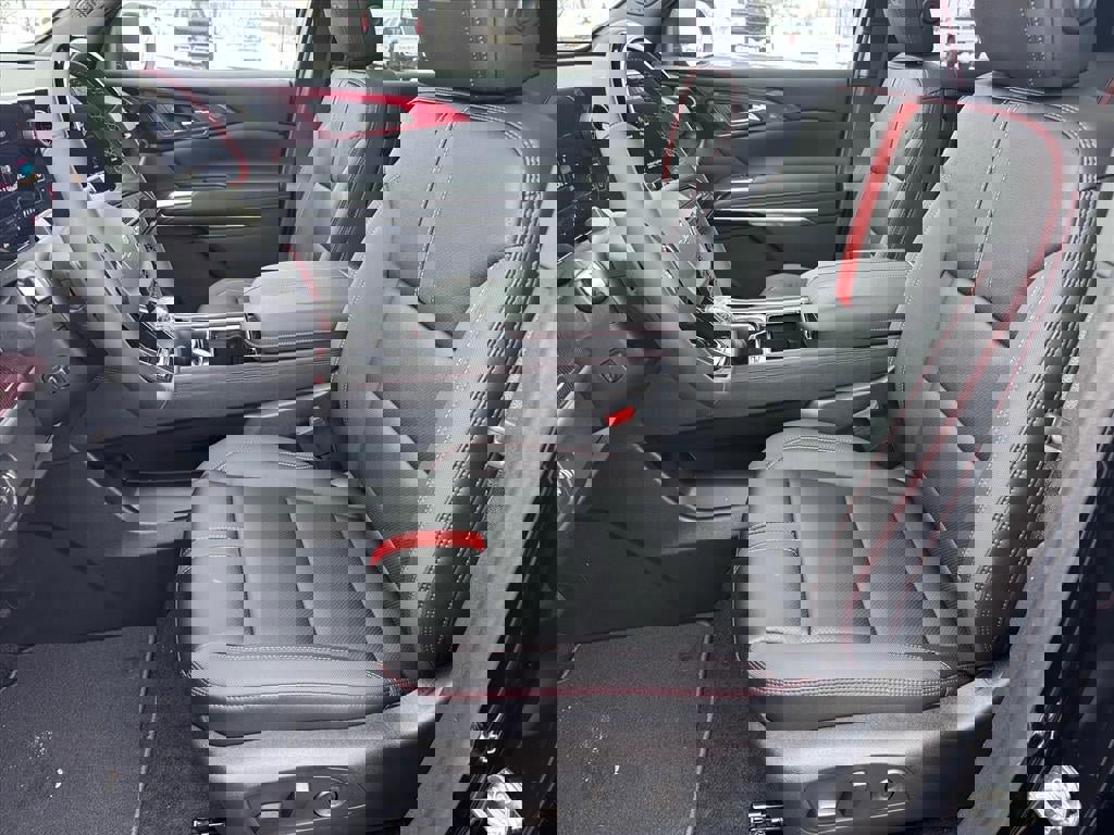 New 2026 Chevrolet Traverse RS image 5