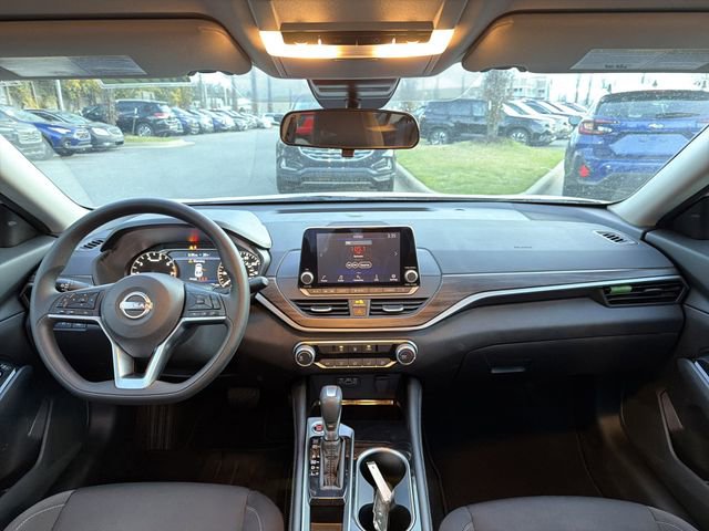 Used 2023 Nissan Altima 2.5 SV image 26