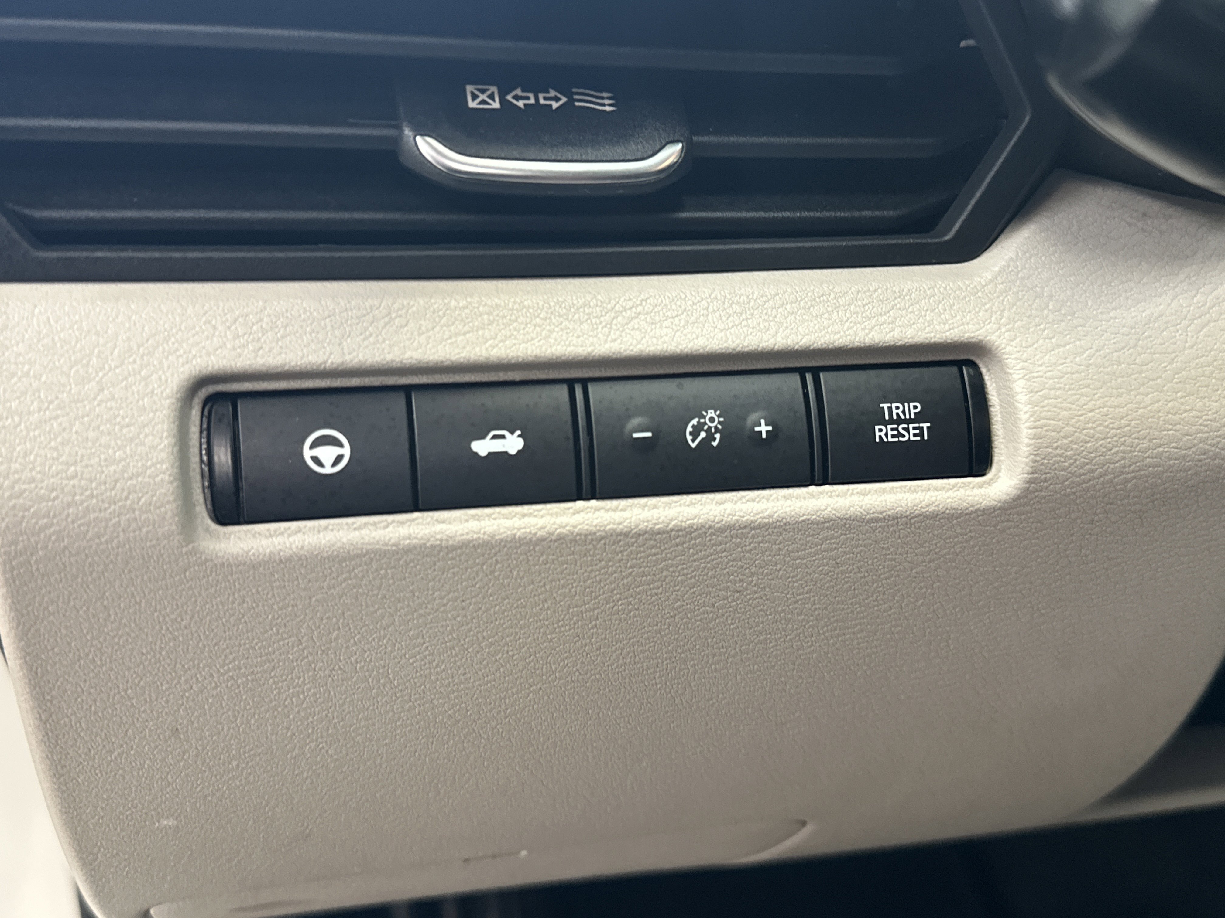 Used 2019 Nissan Altima 2.5 Platinum image 22