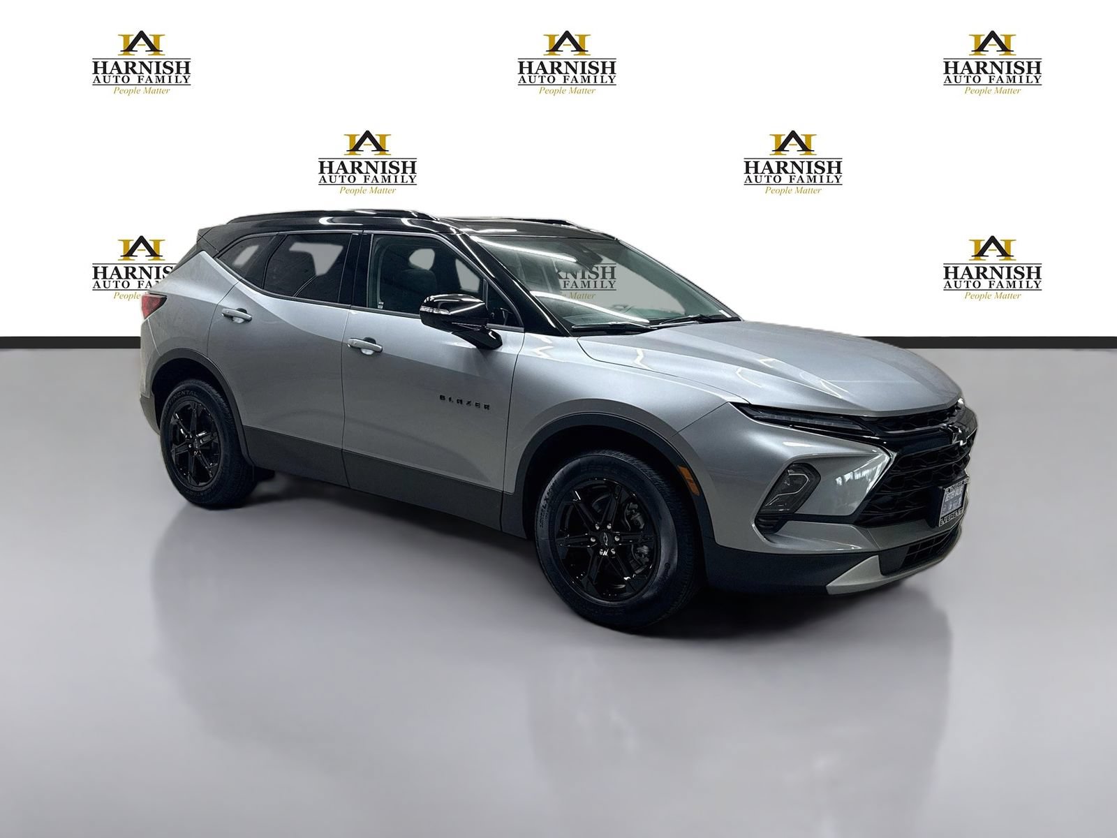 New 2026 Chevrolet Blazer LT w/ Sound & Technology Package AWD/4WD image 3