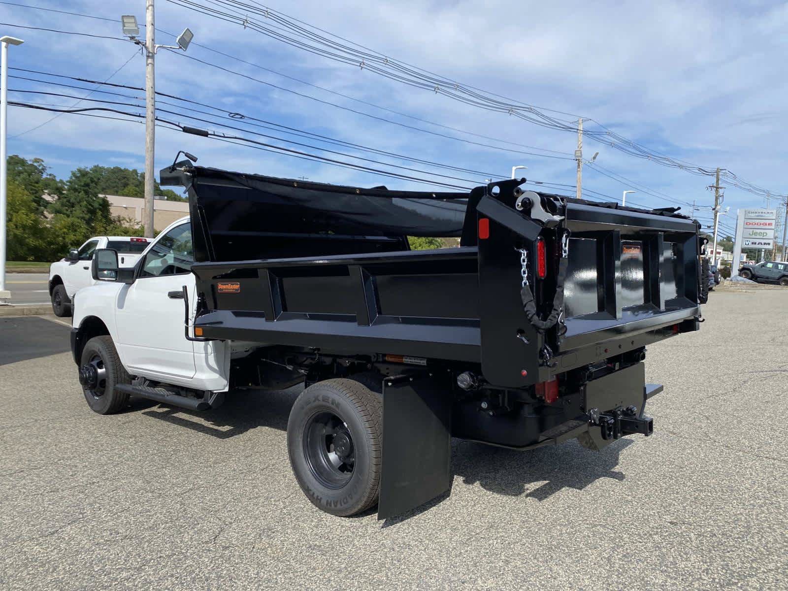 New 2026 RAM 3500 Tradesman AWD/4WD image 5