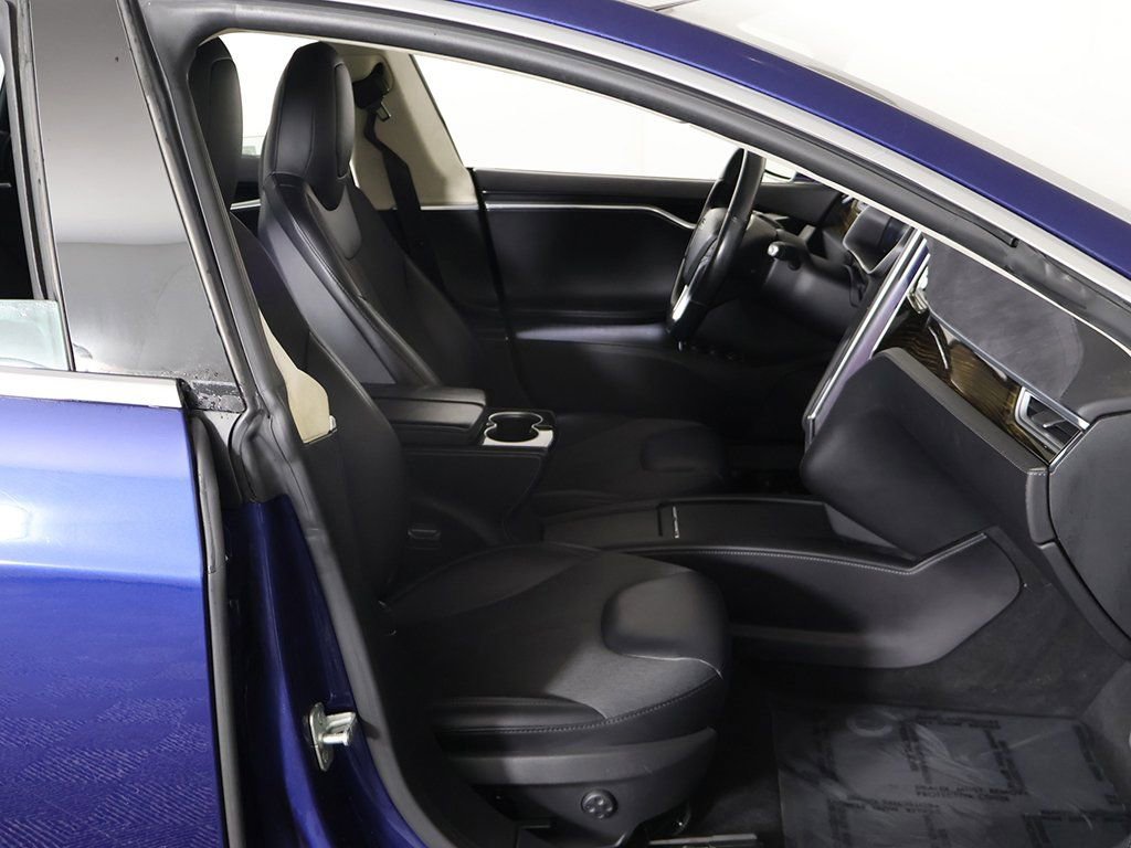 Used 2016 Tesla Model S 90D image 28