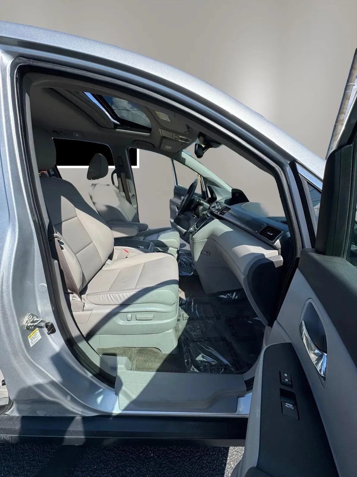 Used 2015 Honda Odyssey EX-L image 14