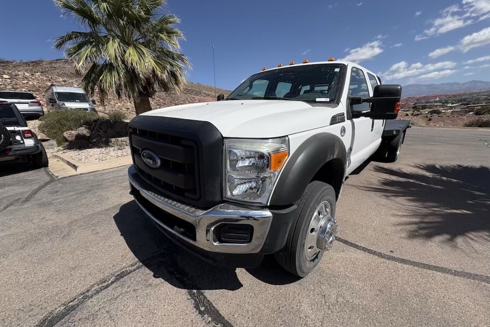 Used 2016 Ford F550 4x4 Crew Cab Super Duty image 1