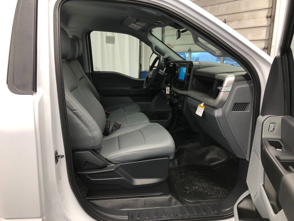 New 2026 Ford F350 XL w/ XL Chrome Package AWD/4WD image 19