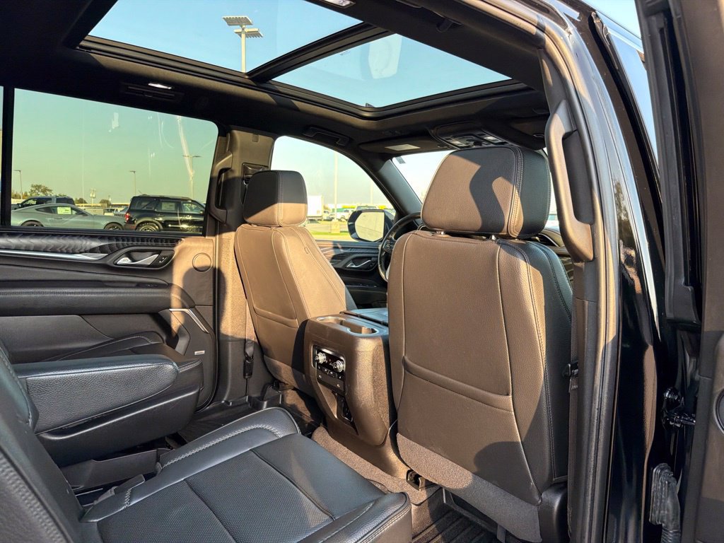 Used 2022 GMC Yukon XL Denali w/ Max Trailering Package AWD/4WD image 21