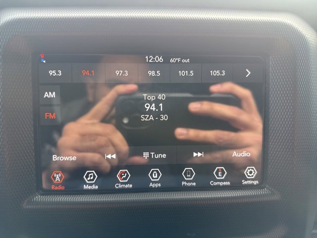 Certified 2022 Jeep Gladiator Sport image 16