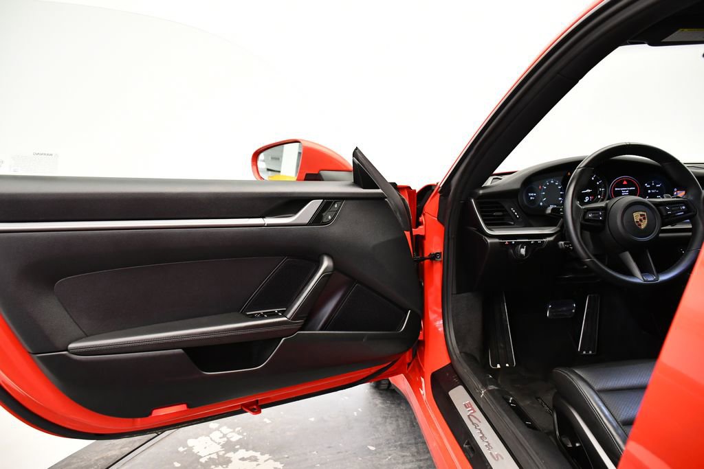 Used 2020 Porsche 911 Carrera S image 33