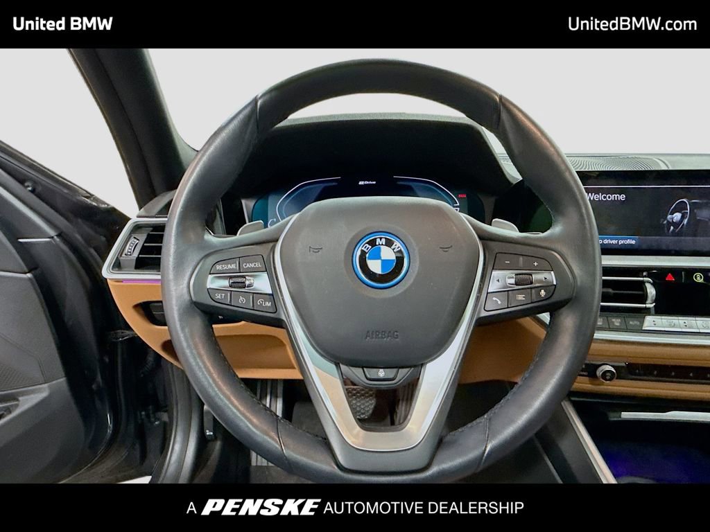 Used 2022 BMW 330e w/ Premium Package image 6